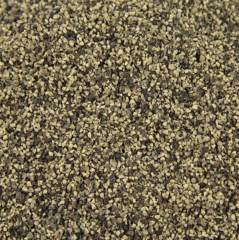 Zwarte fijngemalen peperkorrels in een verpakking van 1 kg