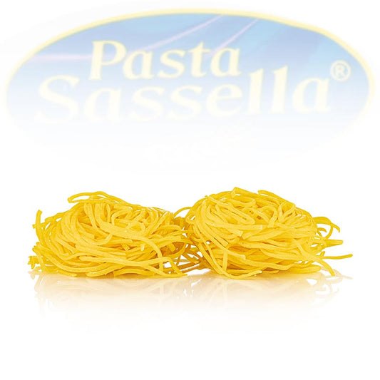 Verse spaghettini, lintnoedels van 2 mm dikte van het merk Sassella, verpakt in een doos van 500 g
