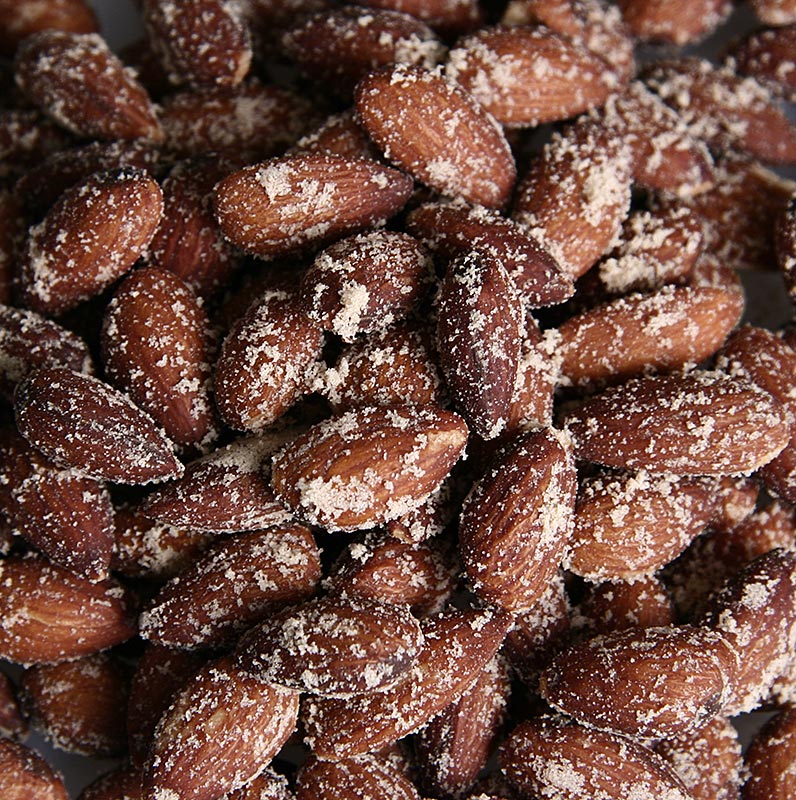Premium, 1 kg verpakking van gezouten, heel gerookte amandelen