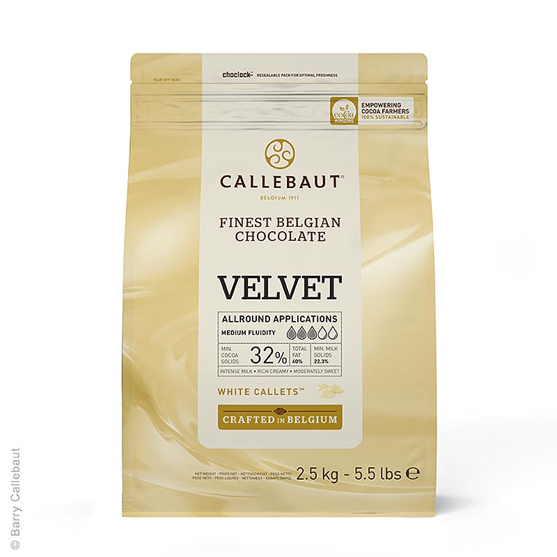 Witte chocolade Callets, met een fluweelzachte textuur, 32% cacaoboter, 23% melk, verpakt in een zak van 2,5 kg