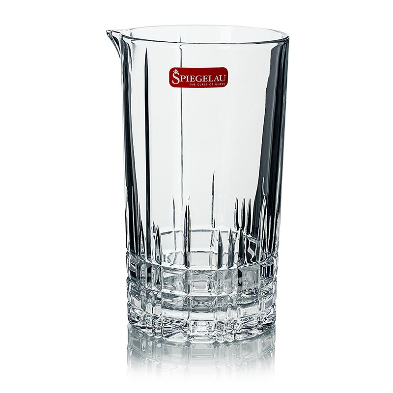 Crystal clear Spiegelau Mengglas with 637ml capacity from the Perfect Serve Collection