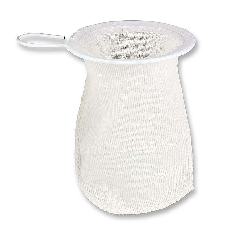 Better Tea Filter No 3, kouszeef, Ø11cm, 1 st tea strainer shown in use with loose tea leaves and hot water 