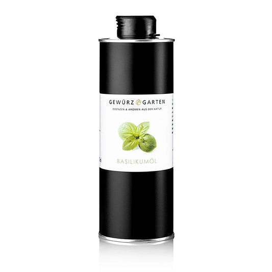A 500 ml bottle of Gewürzgarten basilicumolie in koolzaadolie, a fragrant and flavorful basil oil infused in rapeseed oil for culinary use