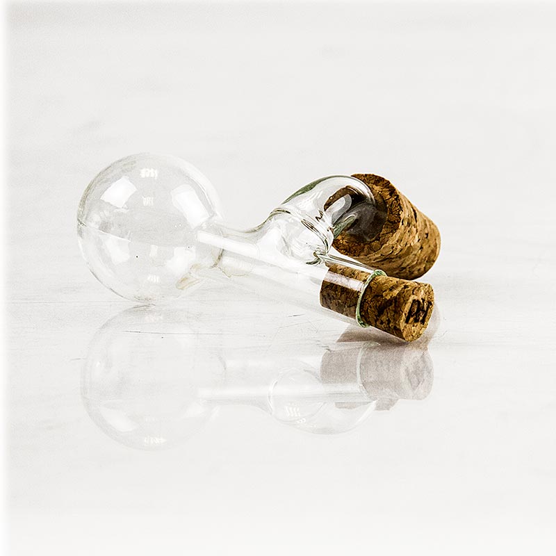 Handmade glass schenktuit for 2 cl, designed to pour drinks smoothly