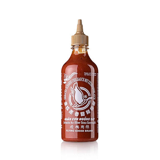 455 ml Flying Goose Sriracha hot chili sauce with garlic in a convenient squeeze bottle