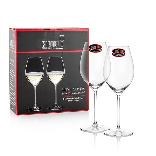 Twee Riedel Veritas Champagneglazen (6449/28) verpakt in luxe geschenkverpakking
