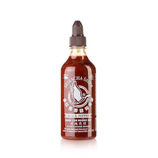 455 ml bottle of Flying Goose Sriracha hot chili sauce with black pepper, perfect for adding heat and flavor to your favorite dishes