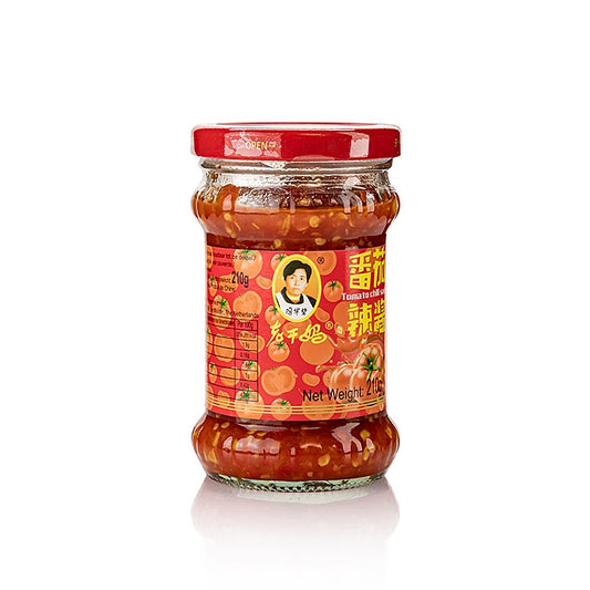 Tomatenchilipasta (puree/saus), zeer heet, 210 g - Spicy tomato chili paste in a jar, perfect for adding heat to your dishes