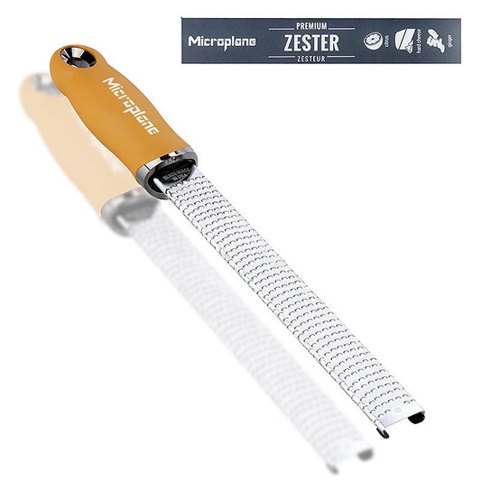 Rasp Microplane Classic in mustard yellow color, product number 46623, a single piece