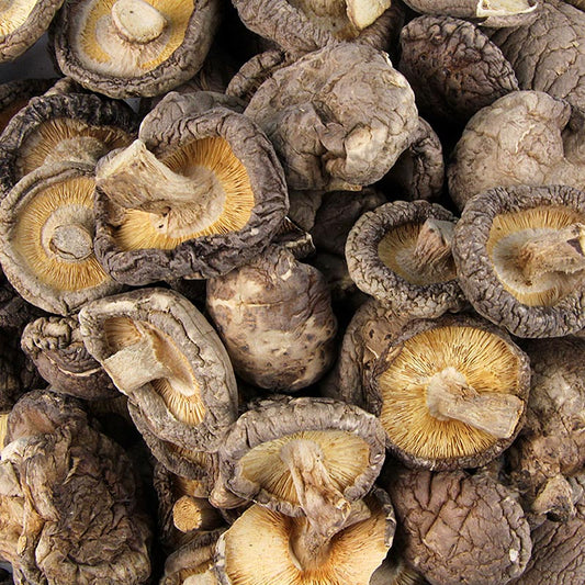 500g of small caliber dried shiitake mushrooms with a diameter of 3-4cm