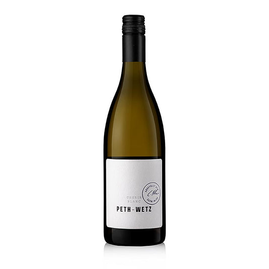 750 ml bottle of Peth-Wetz 2023 Chenin Blanc dry white wine, certified organic from QW Rheinhessen, Germany