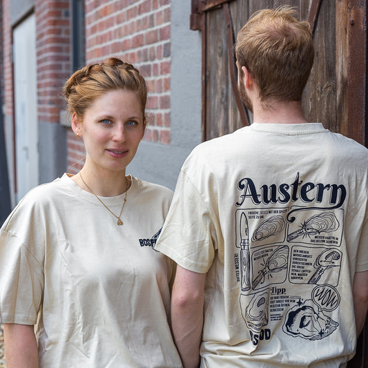 BOS FOOD T-shirt Oyster in sand color and size M, front view