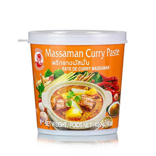 Pâte de curry Massaman (curry thaï), marque Cock, 400 g - image du produit montrant la délicieuse pâte de curry thaï de 400 g de la marque Cock, parfaite pour préparer d'authentiques plats au curry Massaman.