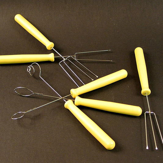 Six formes différentes de fourchettes à tremper dans le chocolat, en paquet de six