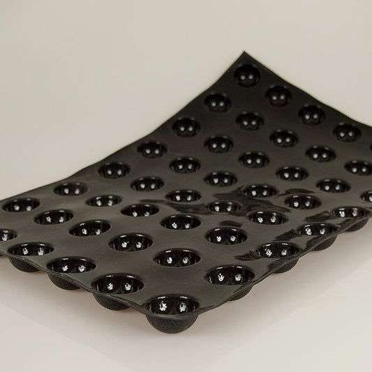 Tapis Flexipan de haute qualité avec 48 demi-sphères, chacune mesurant 42 mm de diamètre et 21 mm de profondeur, d'une capacité de 20 ml, numéro d'article 1489, vendu à l'unité.