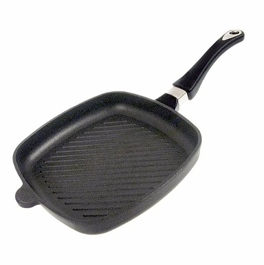 Poêle à griller AMT Gastroguss de forme carrée, mesurant 26x26 cm et 4 cm de haut, vendue en 1 pièce