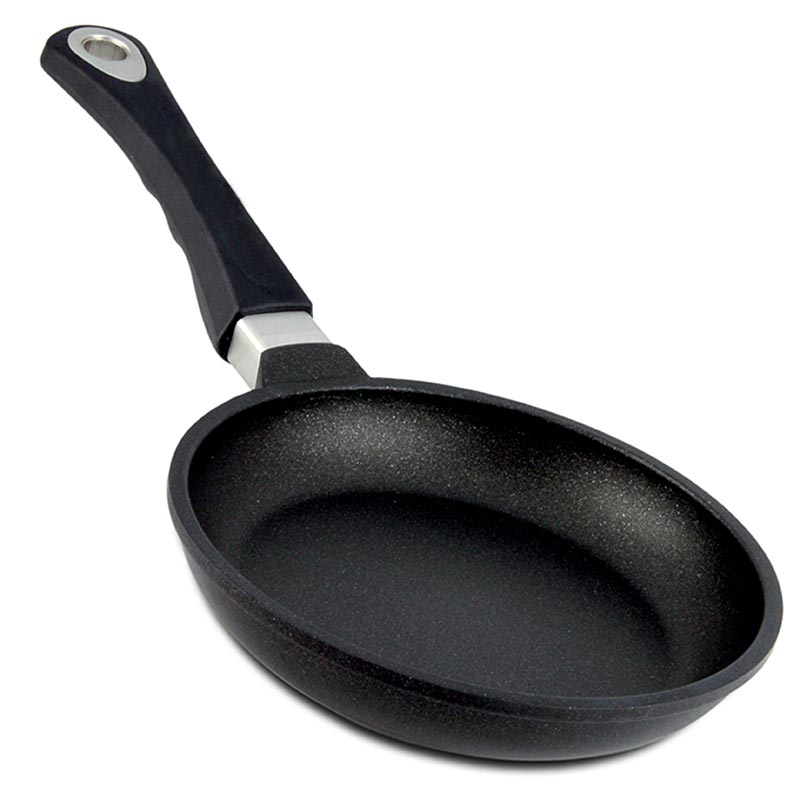 AMT Gastroguss 20cm poêle à induction, 4cm de haut, idéale pour cuisiner