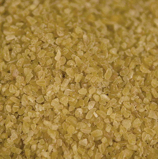 Emballage en vrac de 2,5 kg de semoule de blé grossier de couleur claire, décortiquée et cuite à la vapeur