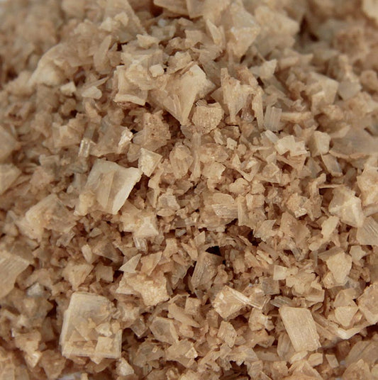Sel de mer fumé en forme de pyramide, de Petros, Chypre, 600 g, idéal pour enrichir les plats d'une saveur unique