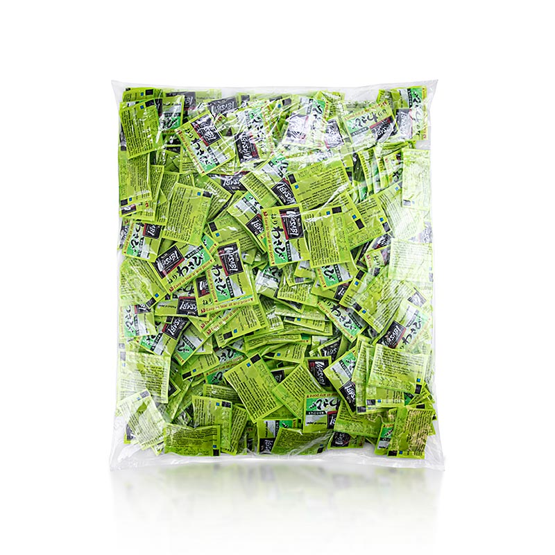 Pâte de wasabi biologique à base de raifort vert, conditionnée dans un sac de 125 kg contenant 500 portions individuelles de 25 g.