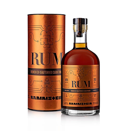 Bouteille de rhum Rammstein Limited Edition 2022 Sauternes Cask Finish, 46% vol, 750 ml, mettant en valeur le design unique et haut de gamme du produit.